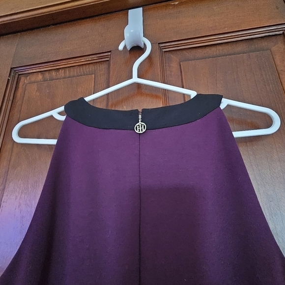 Tommy Hilfiger A-Line Style Midi. Plum with Gold Zipper Back - Picture 4 of 8